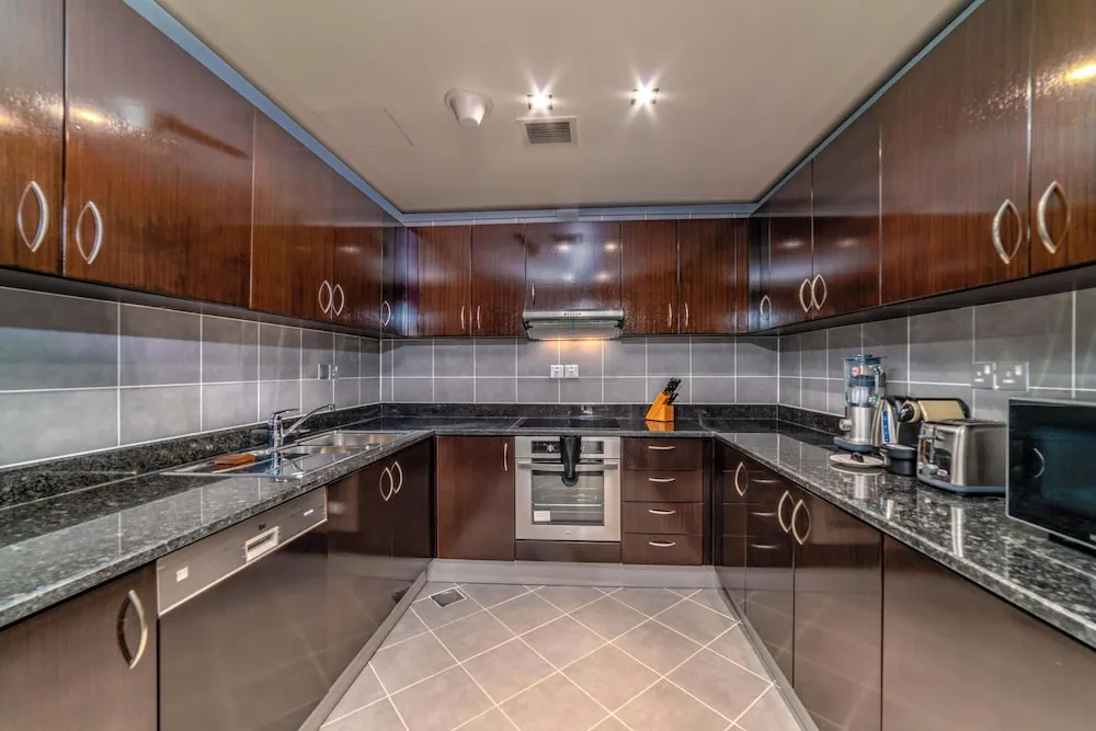ONE BEDROOM GROUND SEA VIEW (RASG16)