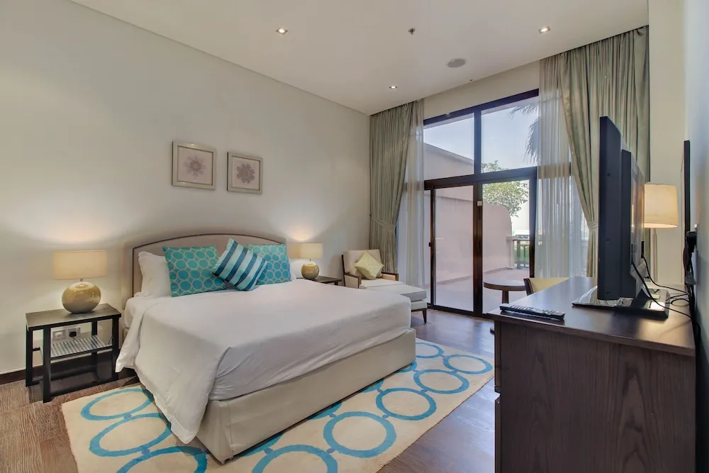 TWO BEDROOM APARTEMNT GROUND (RANG06)