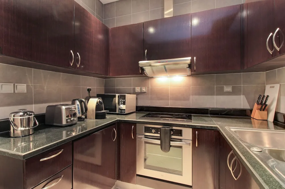 TWO BEDROOM APARTEMNT GROUND (RANG06)
