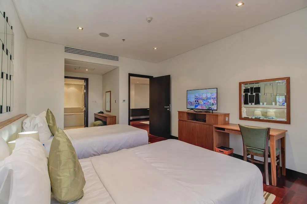 TWO BEDROOM APARTMENT (RAN 125)