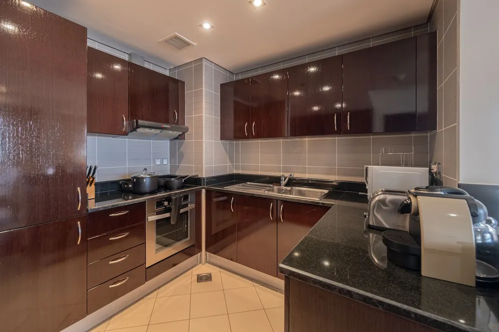 TWO BEDROOM APARTMENT (RAN 125)