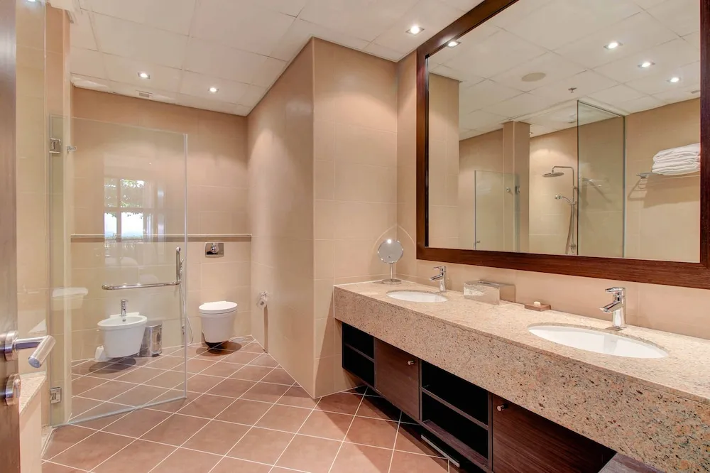 ONE BEDROOM GROUND LEVEL (RANG10)