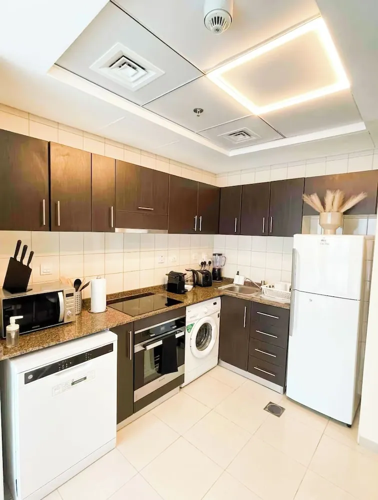 Deluxe Stüdyo, Koy Manzaralı