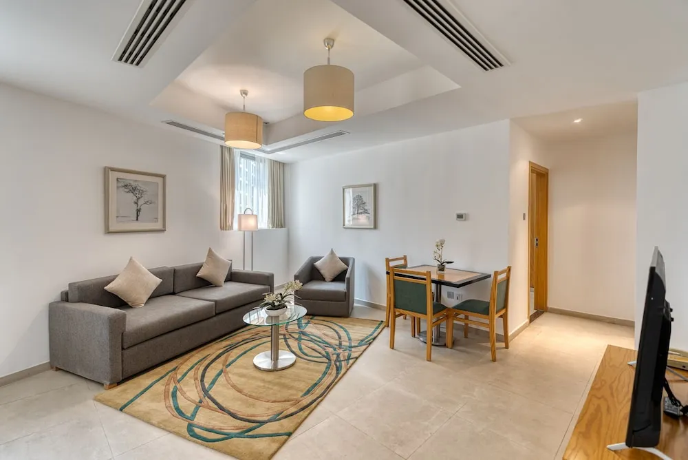 Premier One-Bedroom Apartment