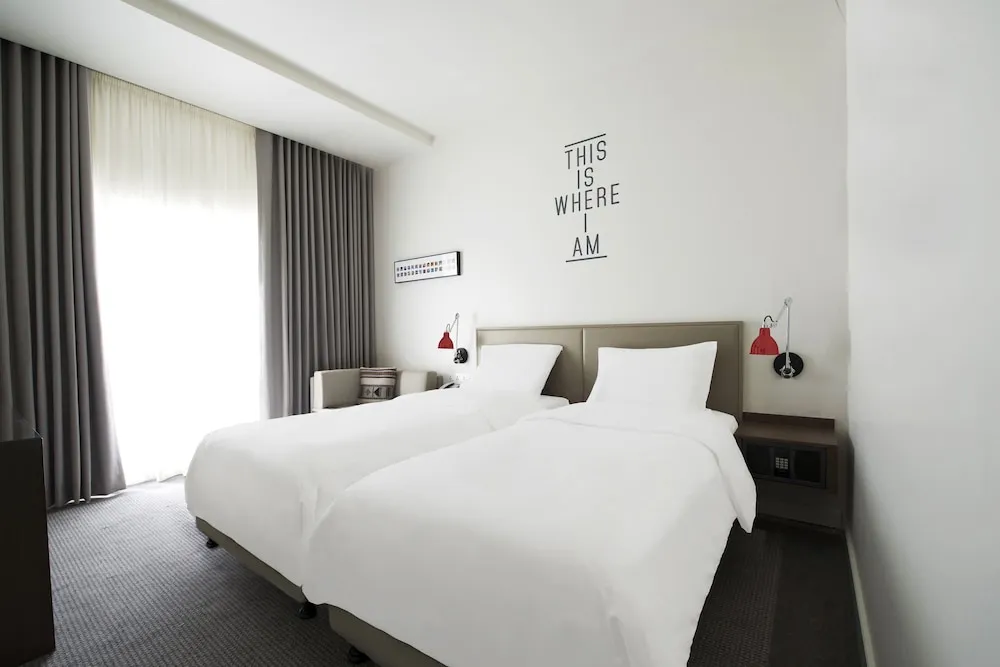 Rover Room - Easy Access To Sheikh Zayed Road & Bur Dubai