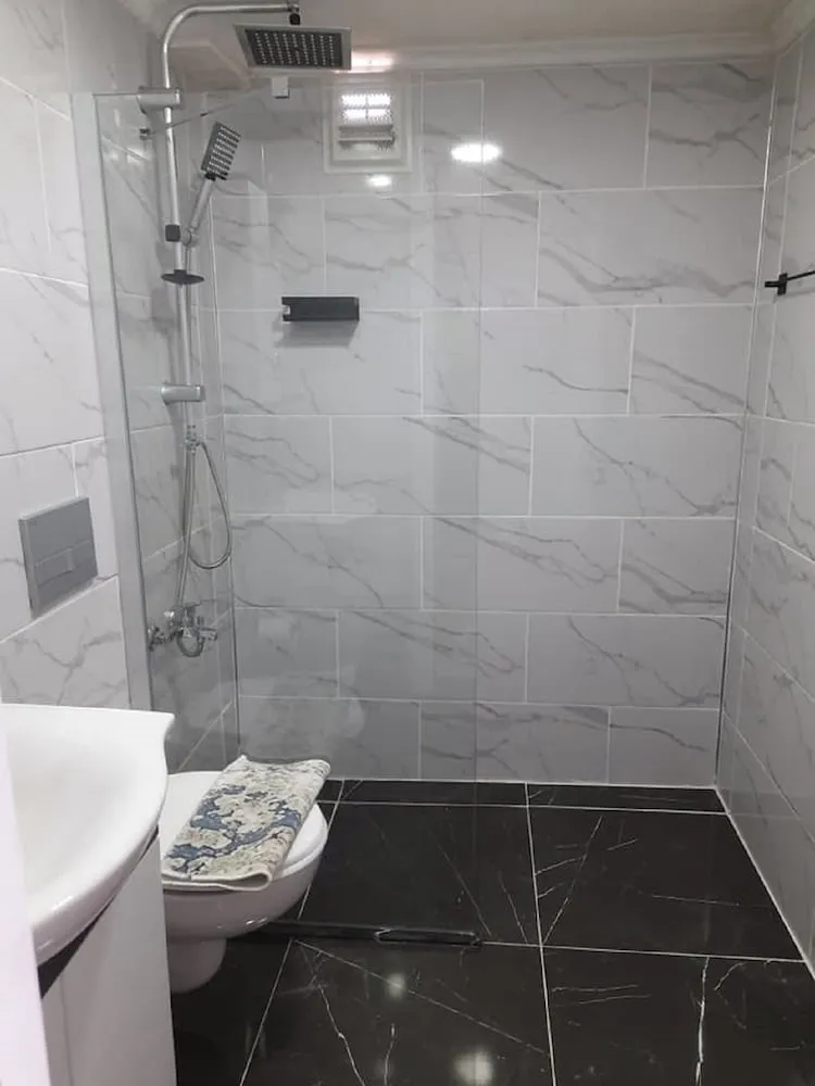 Classic Tek Büyük Yataklı Oda, Balkon, Şehir Manzaralı