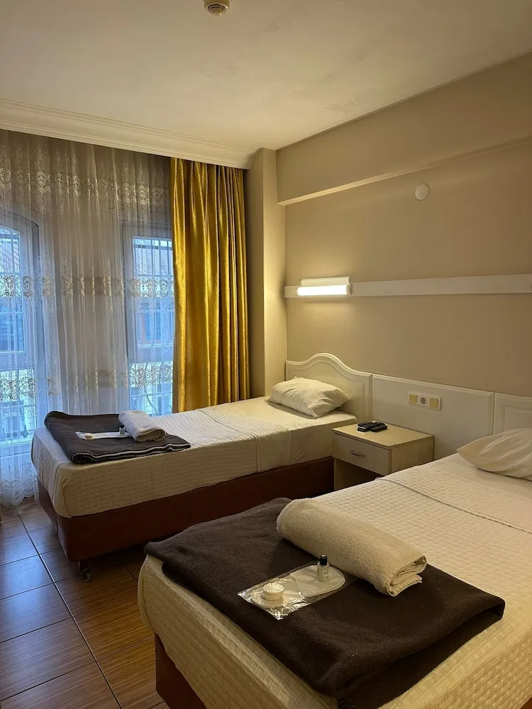 Standard İki Ayrı Yataklı Oda