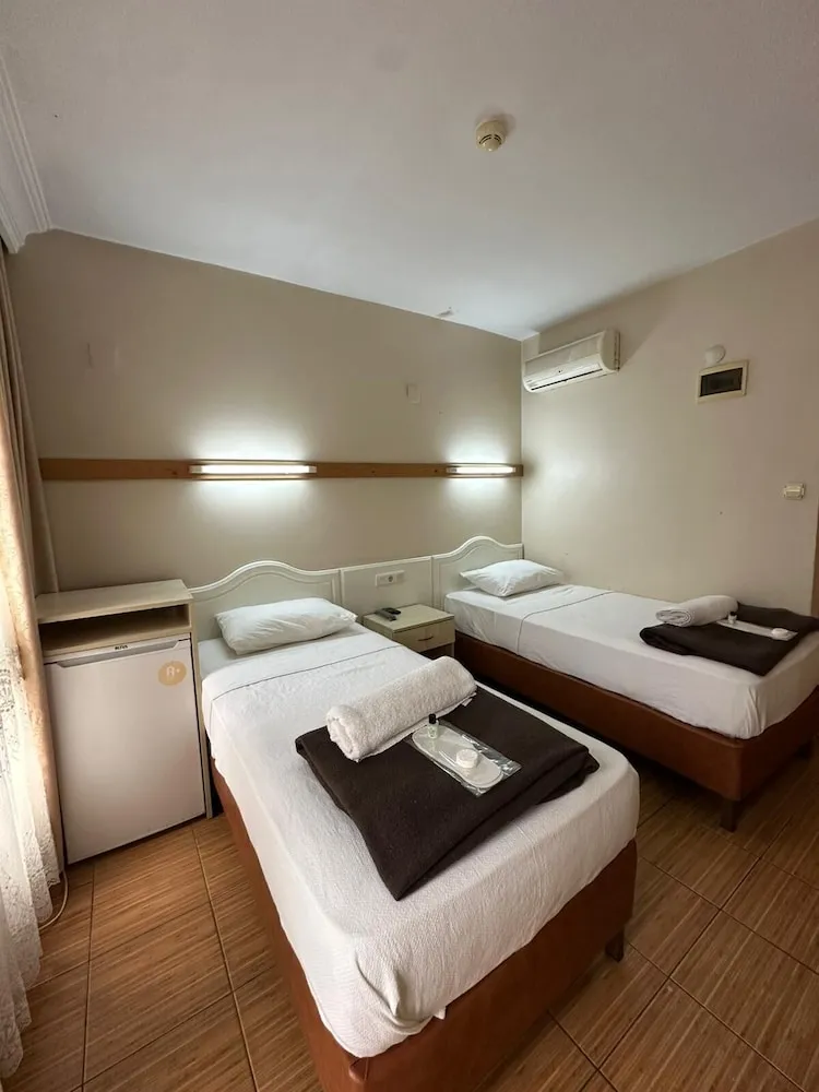 Standard İki Ayrı Yataklı Oda