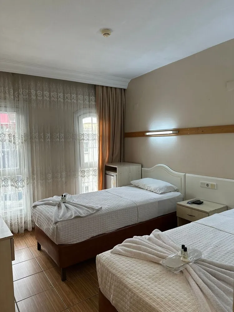 Standard İki Ayrı Yataklı Oda