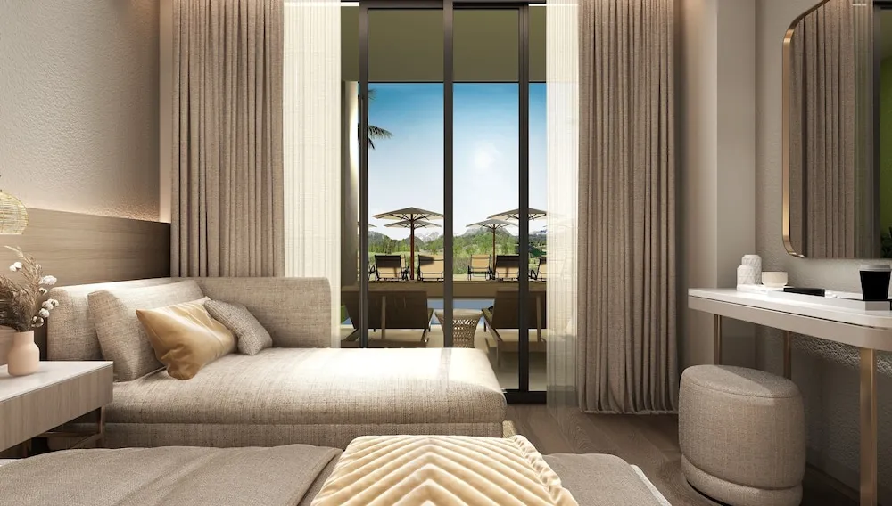 Deluxe Family Swim-Up Room