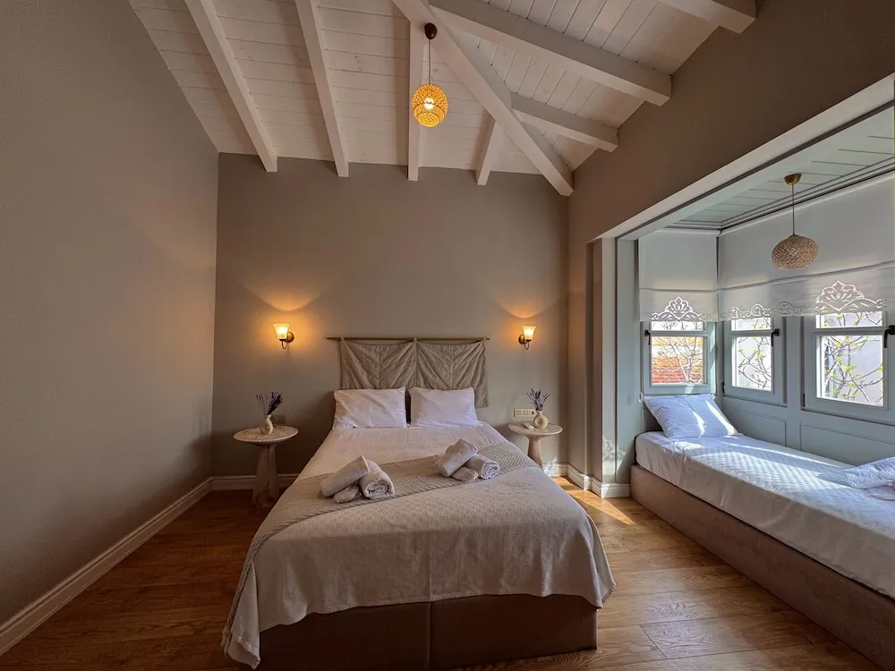 Classic İki Ayrı Yataklı Oda