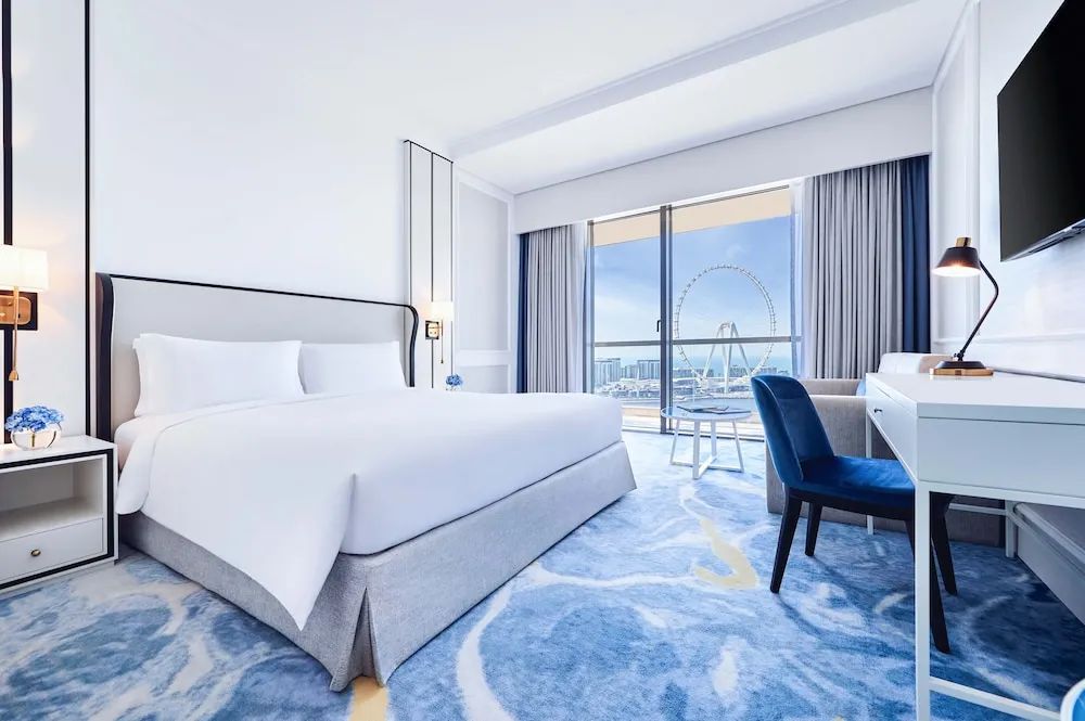 Club Oda, 1 En Büyük (King) Boy Yatak, Balkon, Kısmi Deniz Manzaralı