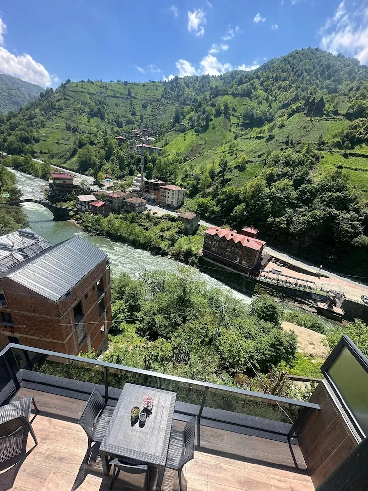 Deluxe Bungalov, 1 Yatak Odası, Sigara İçilmez, Nehir Manzaralı