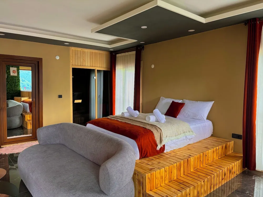 Basic Bungalov, Dağ Manzaralı