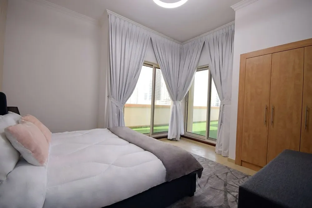 Standard Apart Daire, 1 Yatak Odası, Havuz Kullanımı, Kanal Manzaralı