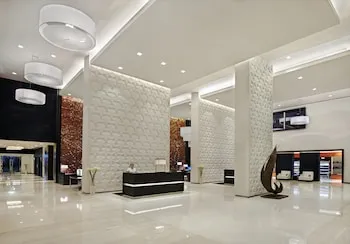 Hyatt Place Dubai Jumeirah Residences