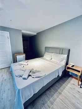 The Hera Gold Hotel