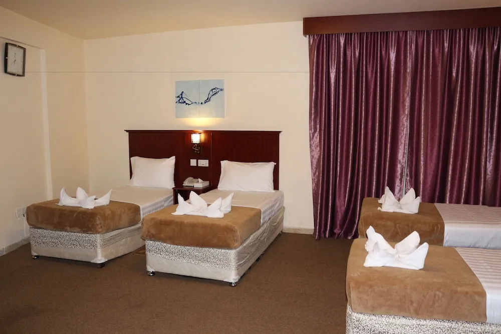 Standard Dört Kişilik Oda