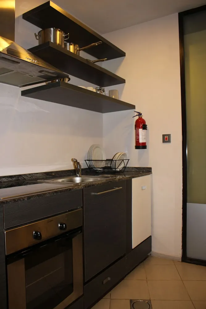 2 Bedroom Apartment Marina View