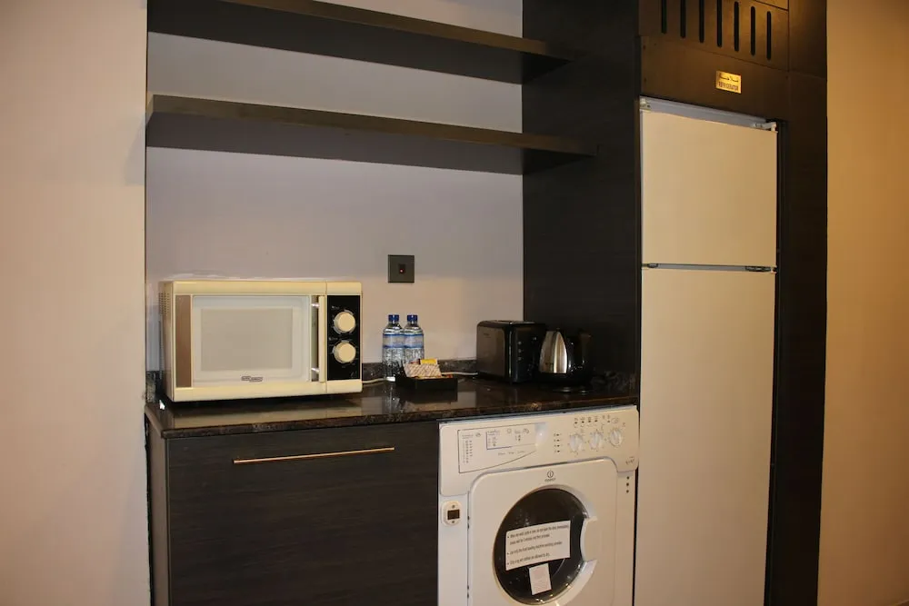 2 Bedroom Apartment Marina View