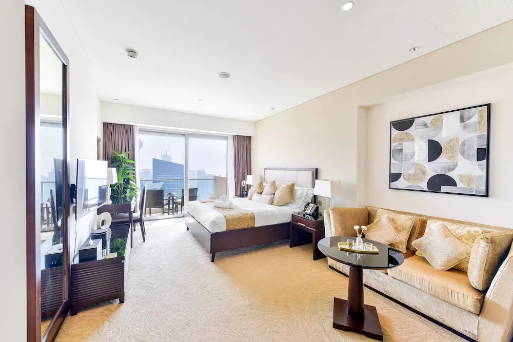 Deluxe Studio Suite