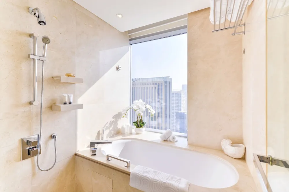 Deluxe Studio Suite