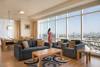 Oaks Liwa Heights Suites