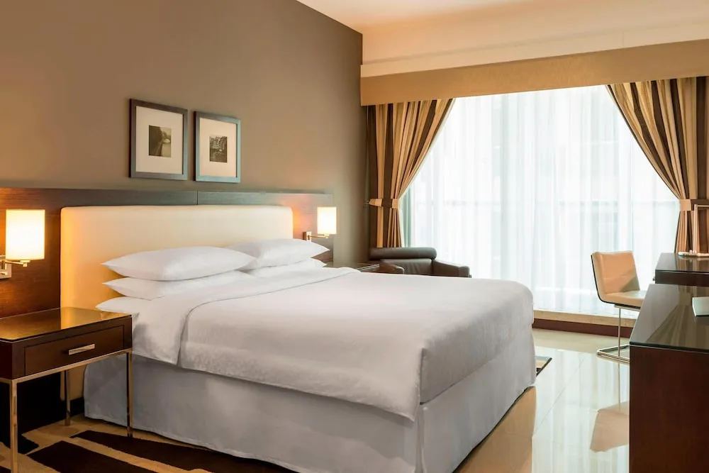Business Süit, 1 En Büyük (King) Boy Yatak, Sigara İçilmez, Balkon