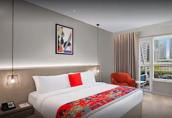 Leva Hotel and Suites, Mazaya Centre