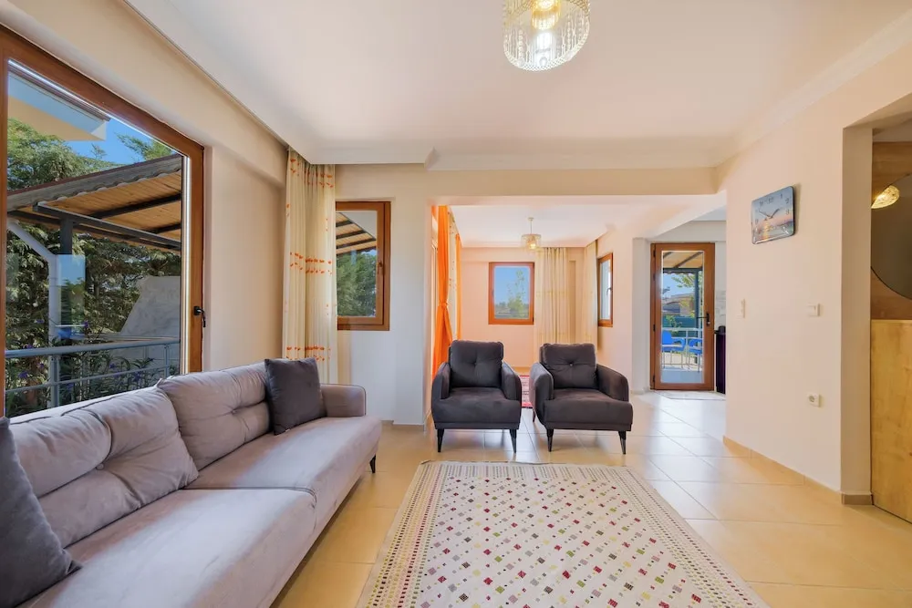 Family Villa, 4 Yatak Odası, Kişiye Özel Havuzlu, Deniz Manzaralı