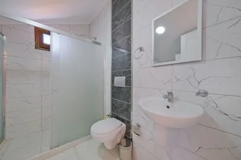 Talia deniz manzaralı 4 odalı lüks Villa