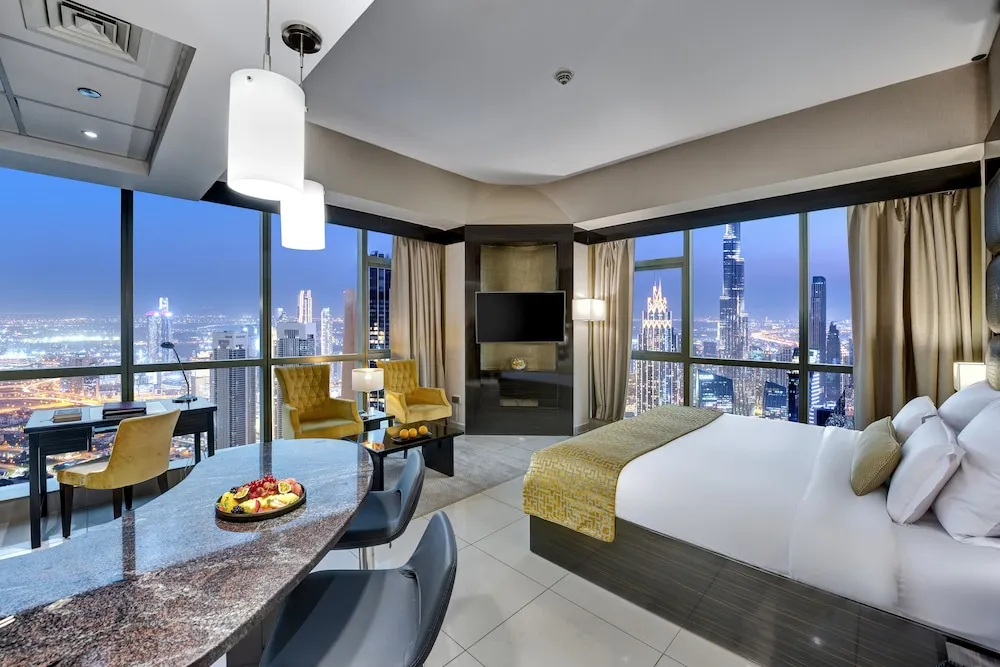 Superior Oda (Burj Khalifa View)