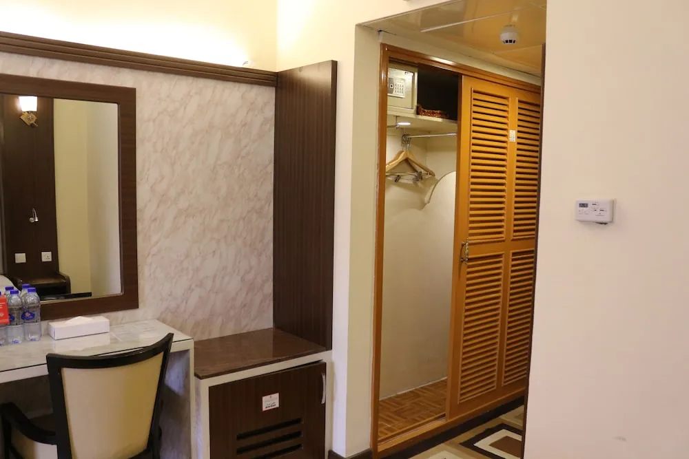 Deluxe Üç Kişilik Oda, Balkon, Deniz Manzaralı