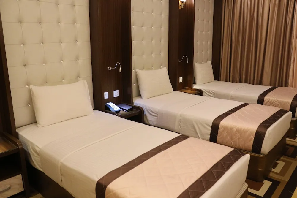 Deluxe Üç Kişilik Oda, Balkon, Deniz Manzaralı