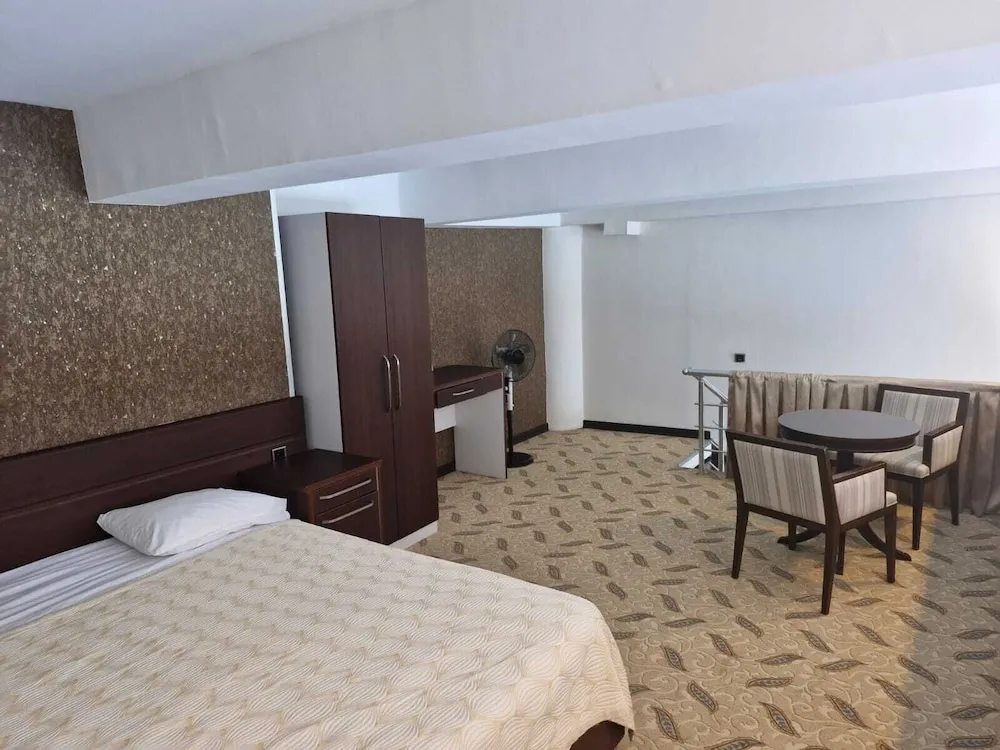 Junior Stüdyo Süit, Şehir Manzaralı