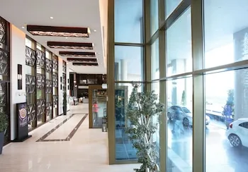 Metropolitan Hotel Dubai