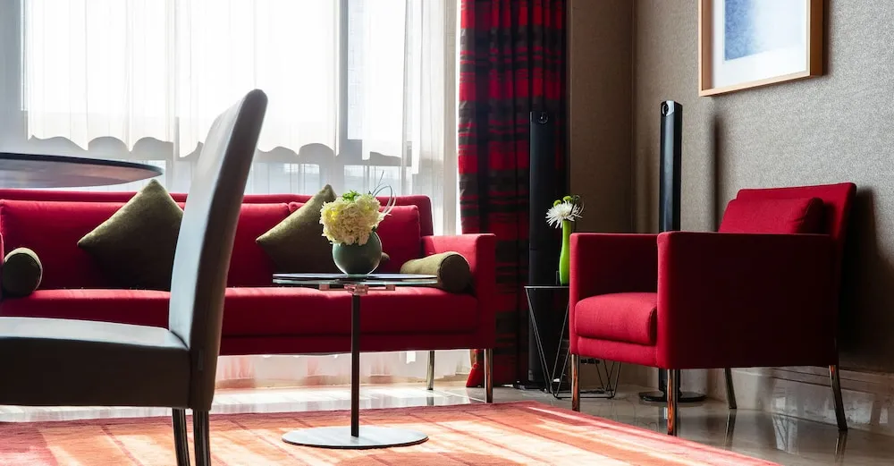 Premium Süit, Business Dinlenme Salonu Kullanımı (Shuttle to GGICO Metro, Mall & Beach)