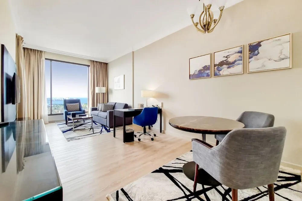 Two Bedroom Apartment with Sea View