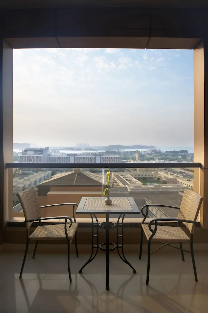Two Bedroom Apartment with Sea View