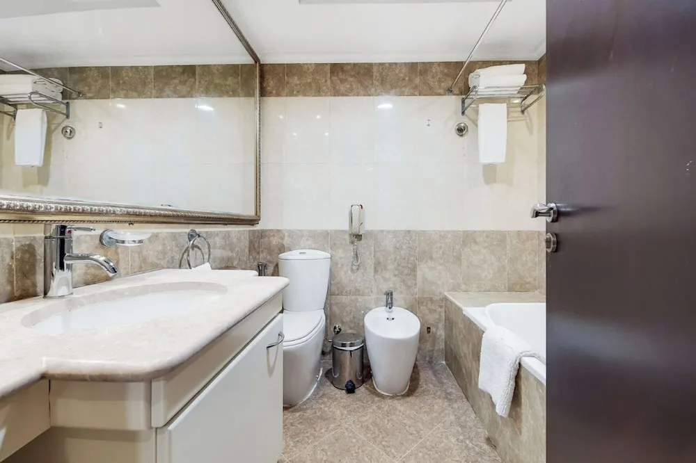Two Bedroom Apartment with Sea View