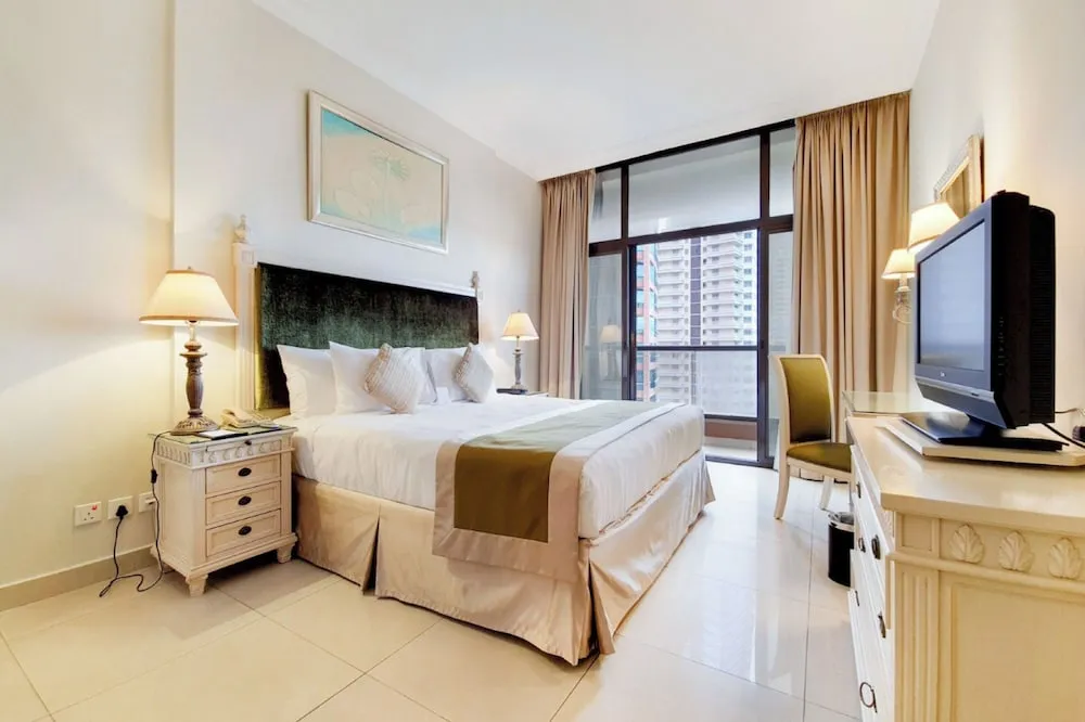 One Bedroom Apartment City View