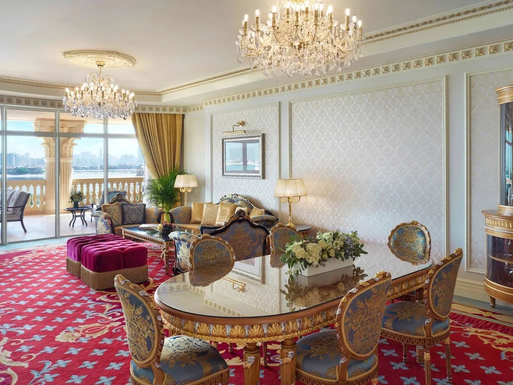 Raffles, Presidential Süit, 1 En Büyük (King) Boy Yatak, Balkon