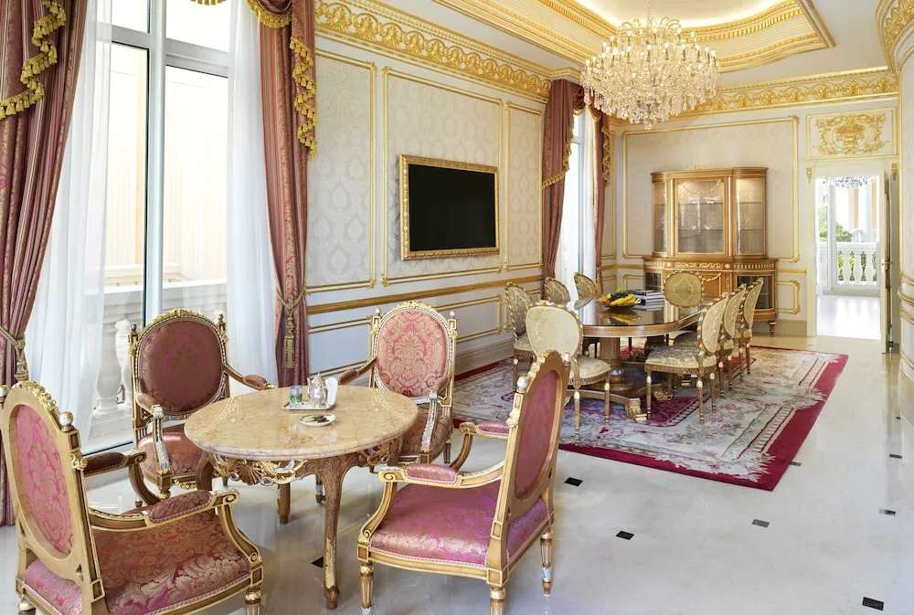 Raffles, Royal Villa, Birden Çok Yatak
