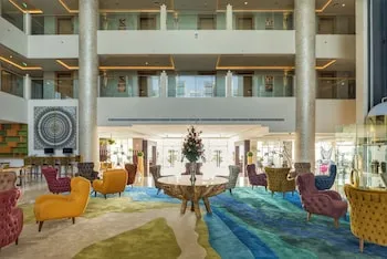 Royal Central Hotel and Resort – The Palm