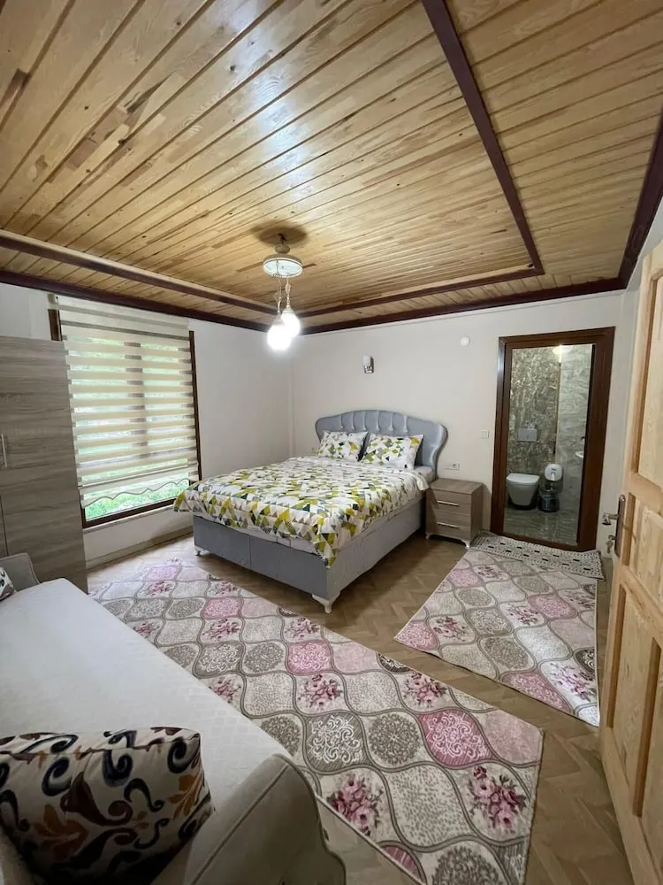 Economy Daire, Dağ Manzaralı