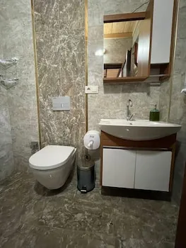 Özgür Apart Uzungöl