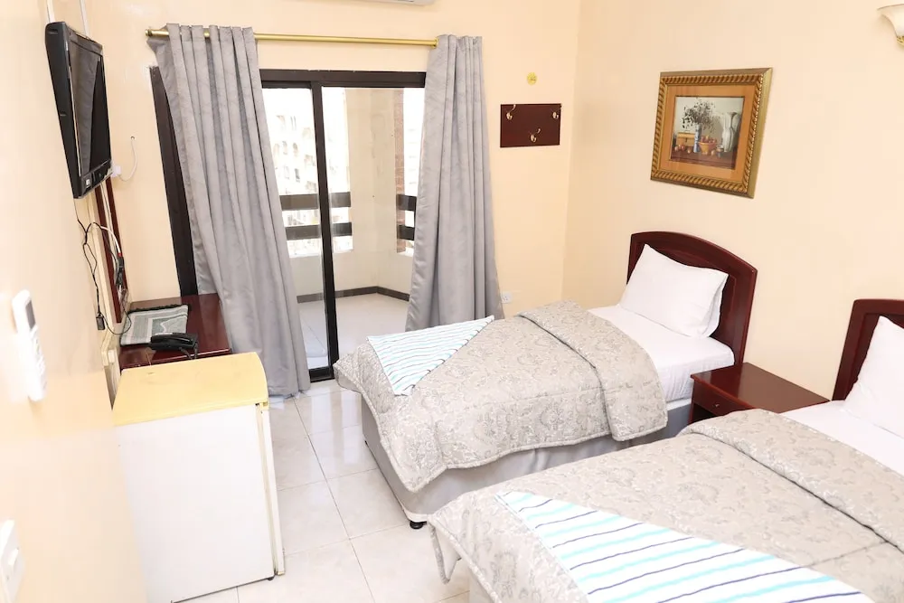 Basic İki Ayrı Yataklı Oda