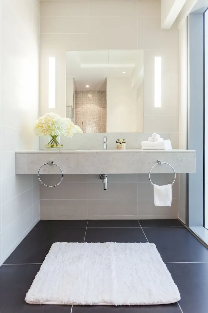 Exclusive Stüdyo, Şehir Manzaralı