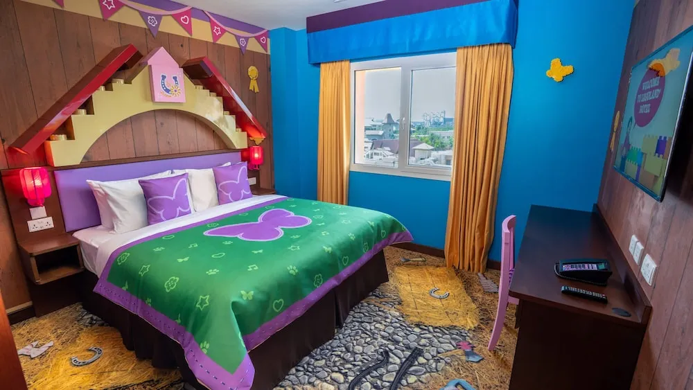 Family Süit (FRIENDS Fully Themed Family Suite)