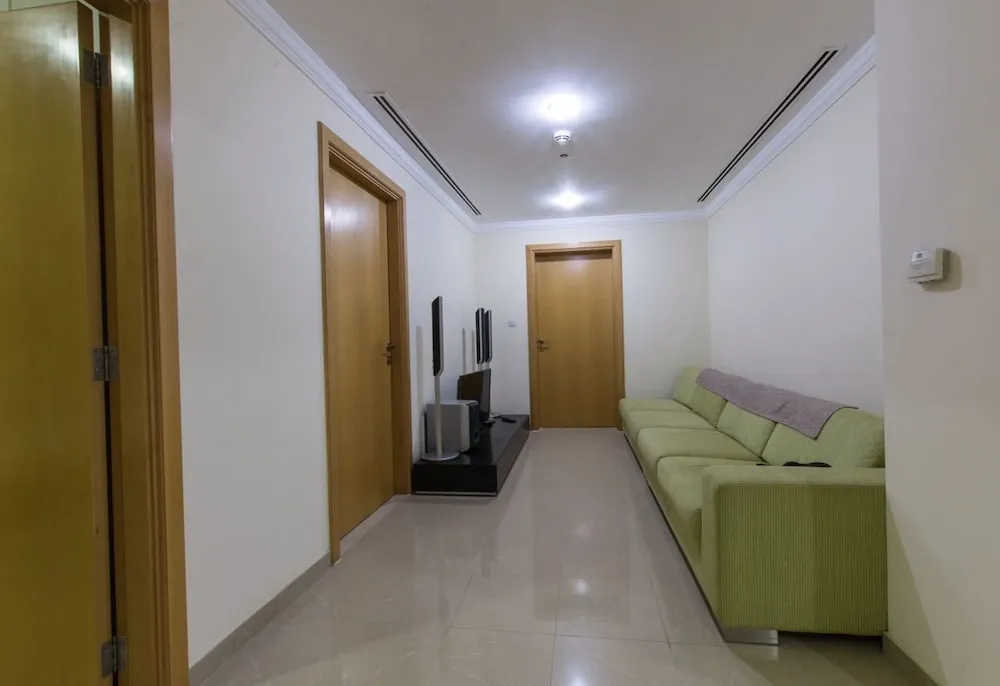 Basic Tek Kişilik Oda, Sadece kadınlar için, Şehir Manzaralı, Kule